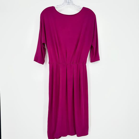 Victoria's Secret Magenta Knee-Length Dress Size S Warp Style V-Neck 3/4 Sleeve - Picture 2 of 11
